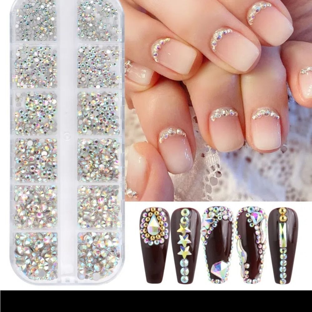 Nail Art Rhinestones 1 - Picture 2 of 4